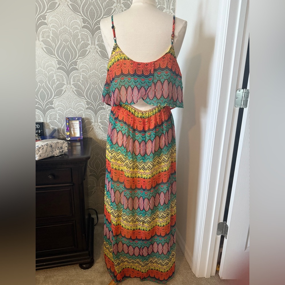 Multicolor Patterned Maxi Dress - Picture 2 of 4